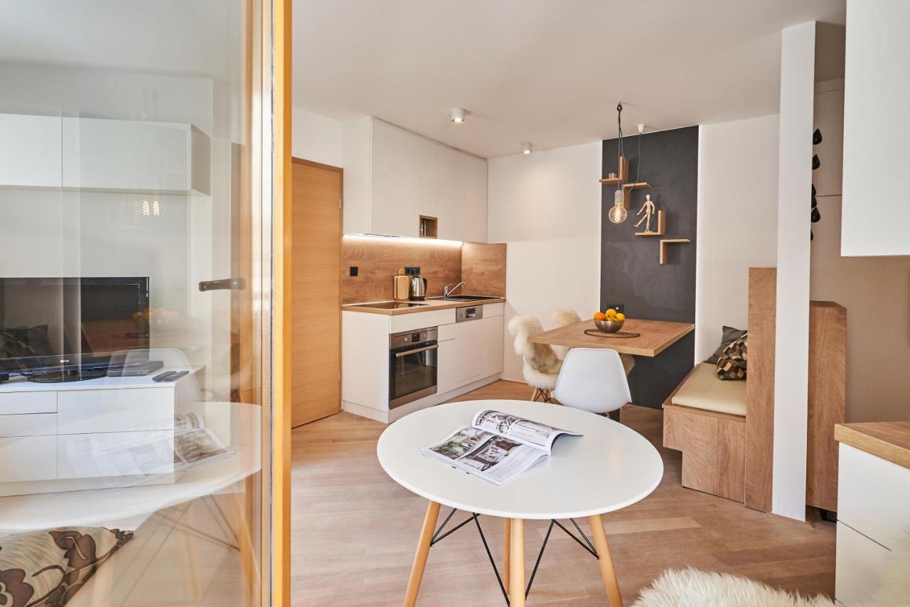 Cozy Apartment in the heart of Kranjska Gora Buitenkant foto