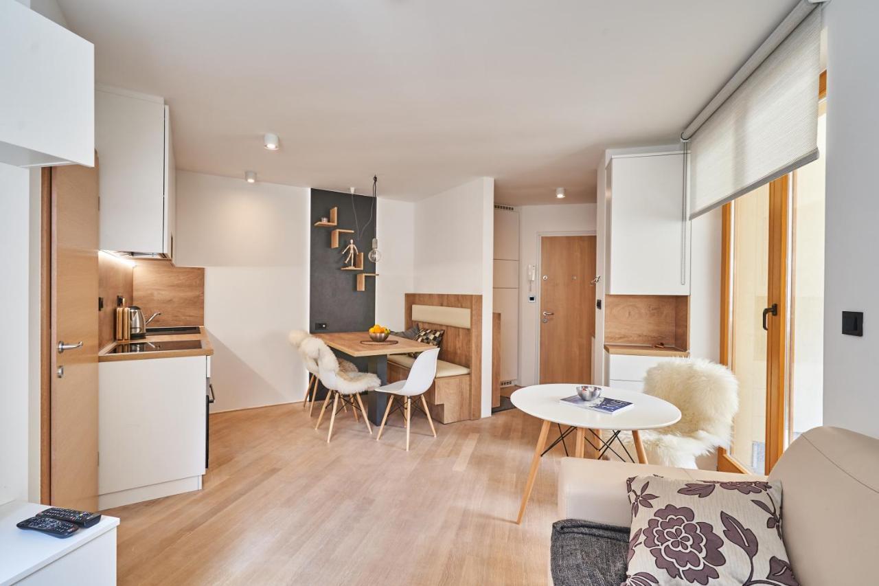Cozy Apartment in the heart of Kranjska Gora Buitenkant foto