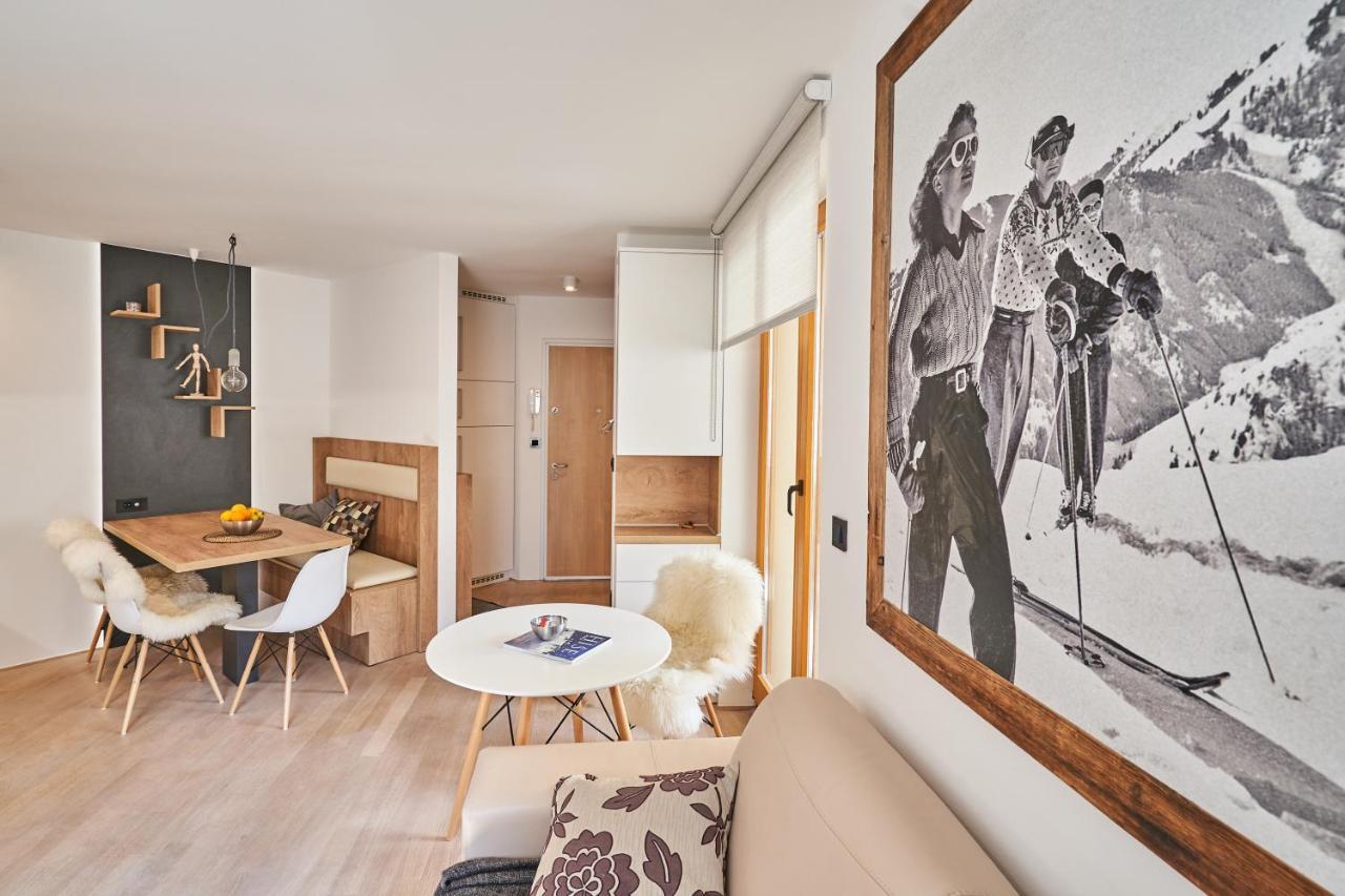 Cozy Apartment in the heart of Kranjska Gora Buitenkant foto