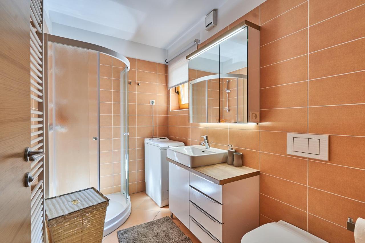 Cozy Apartment in the heart of Kranjska Gora Buitenkant foto
